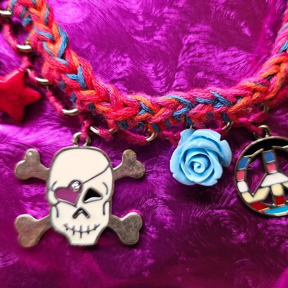 ☮️💀Princess VERA WANG Charm Bracelet - GPC💀☮️ - Picture 5 of 10